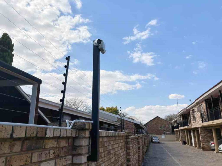 1 Bedroom Property for Sale in Die Bult North West